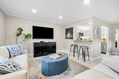 142 Brittany Ter, Delray Beach: photo 1 of 17