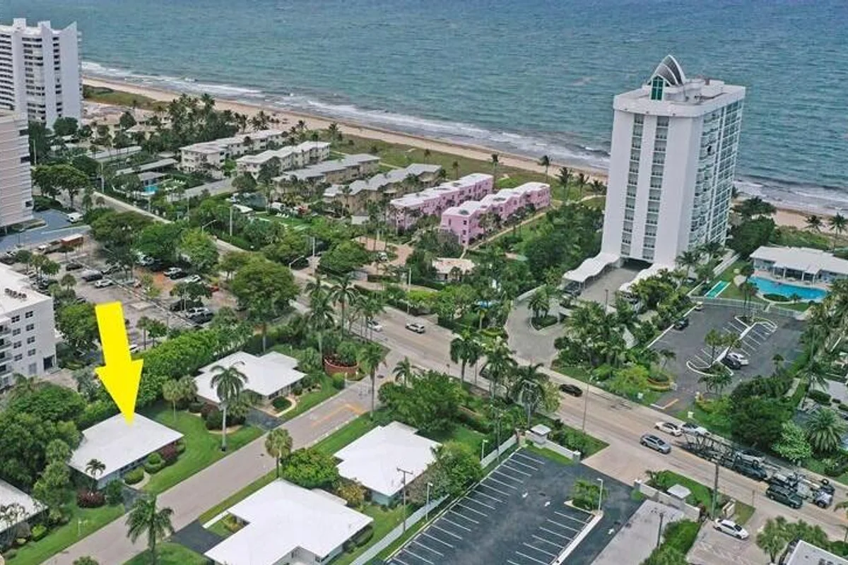 1431 S Ocean Blvd #2, Lauderdale-by-the-Sea: photo 1 of 42