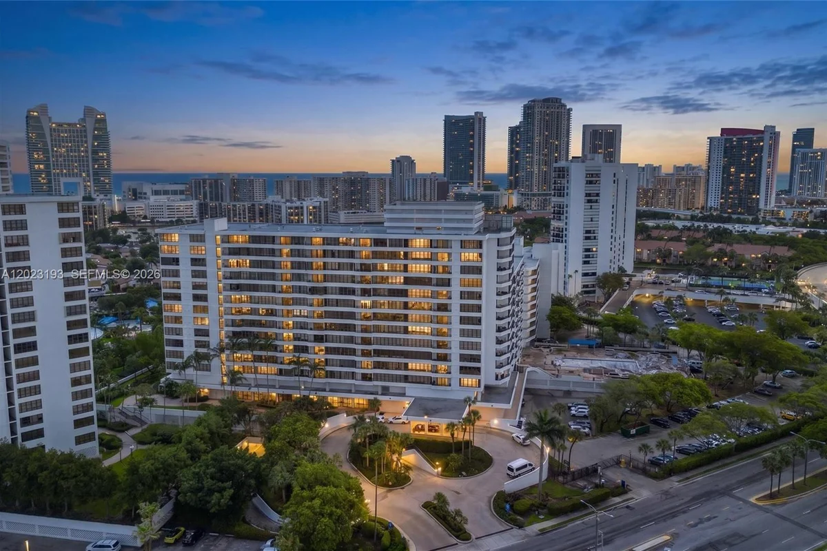 500 Three Islands Blvd #1008, Hallandale Beach: photo 1 of 45