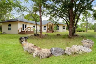 4935 Lame Panther Ln, Loxahatchee: photo 1 of 17