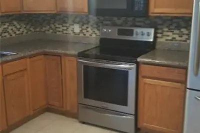 180 NE 12th Ave #17a, Hallandale Beach: photo 1 of 19