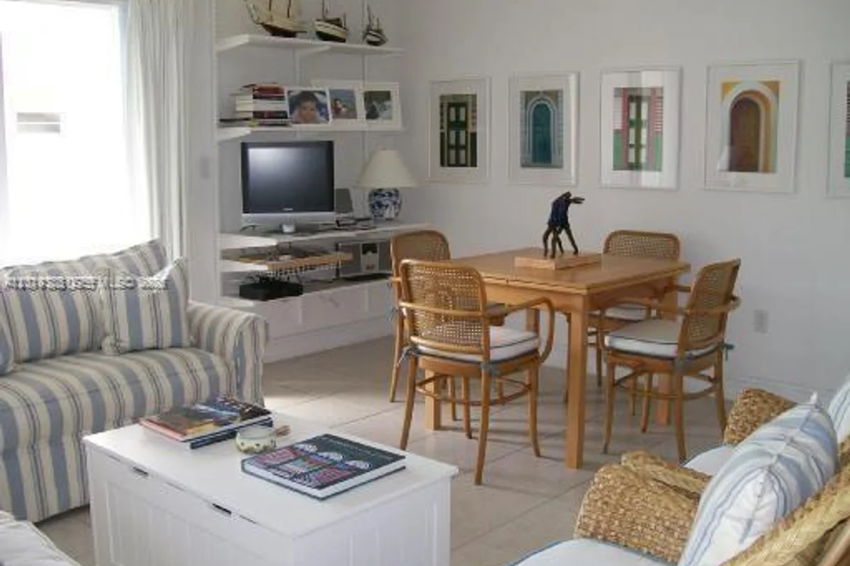 290 Sunrise Dr #208, Key Biscayne: photo 1 of 28