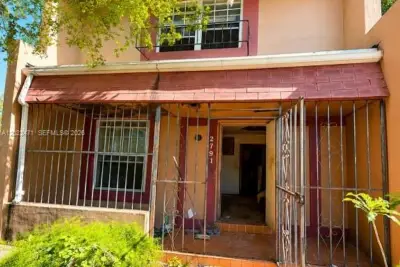 2791 NW 193rd Ter, Miami Gardens: photo 1 of 3