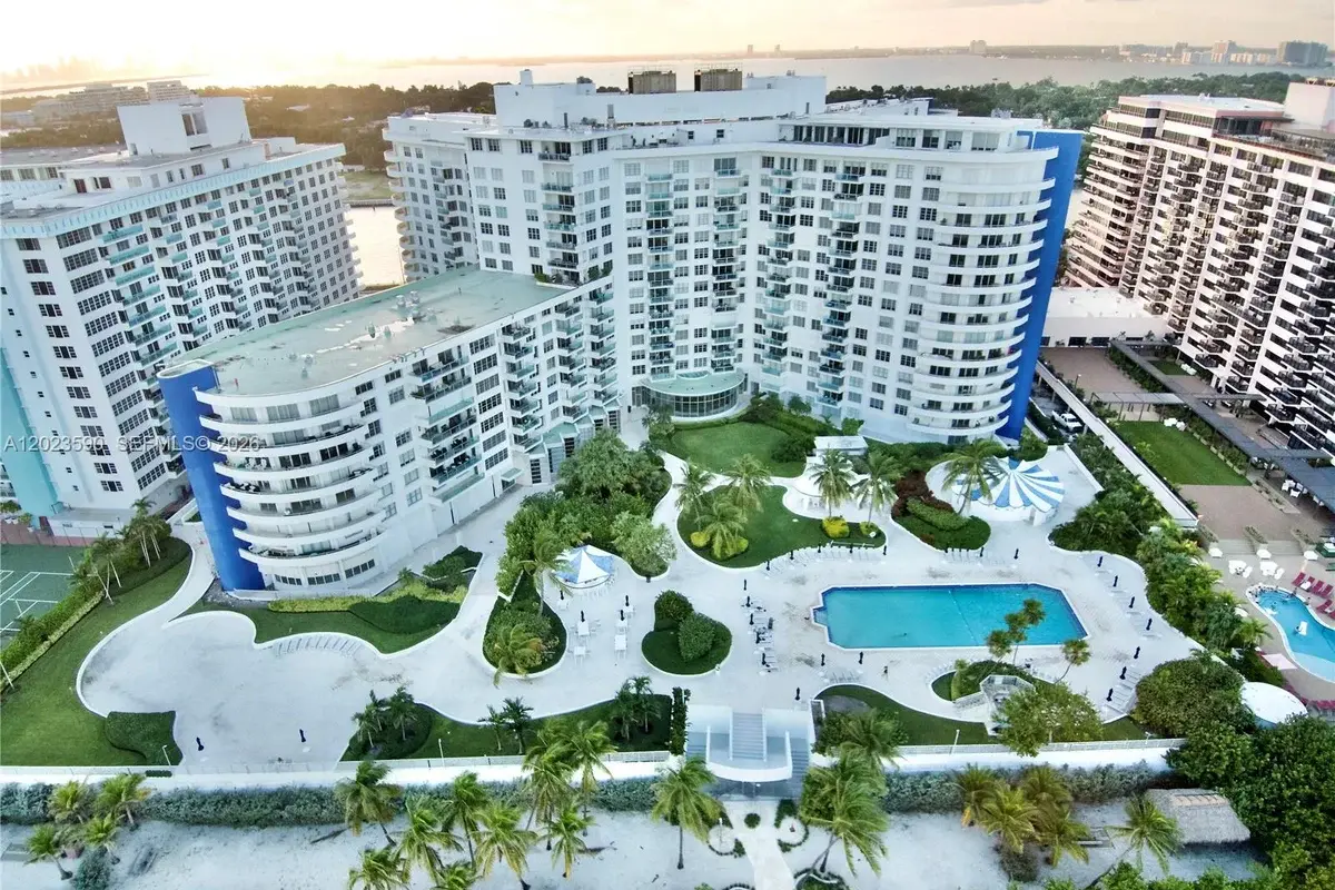 5151 Collins Ave #428, Miami Beach: photo 1 of 23
