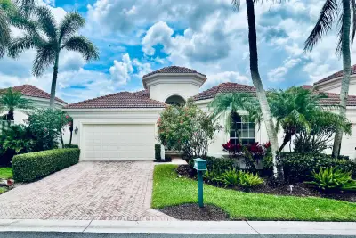 8452 Legend Club Dr, West Palm Beach: photo 1 of 16