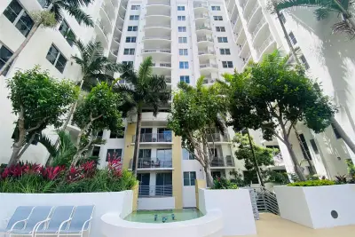 1830 Radius Dr #1004, Hollywood: photo 1 of 28