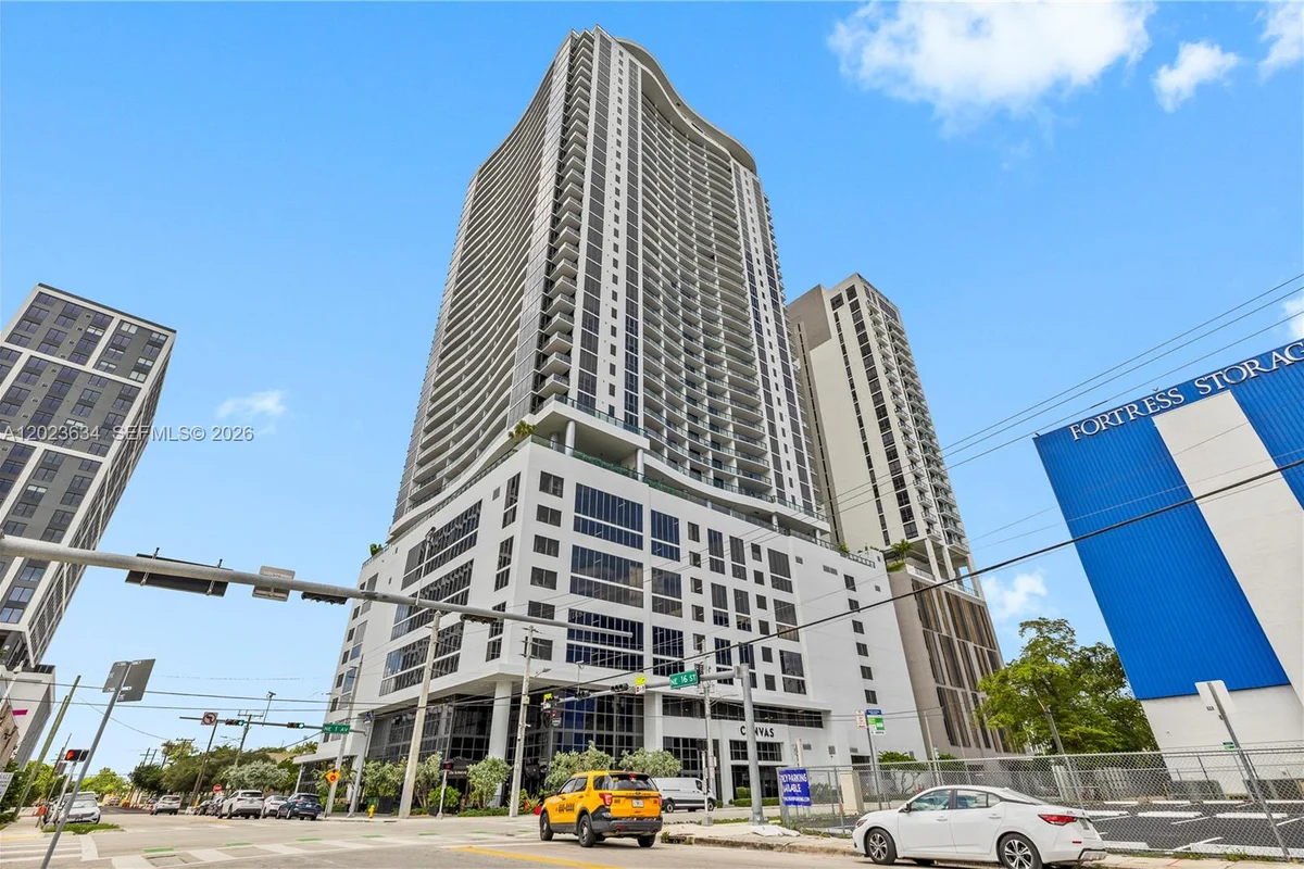 1600 NE 1st Ave #1612, Miami: photo 1 of 8