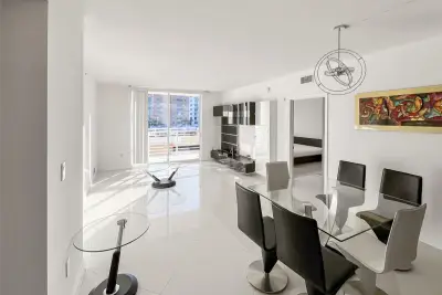 2775 NE 187th St #627, Aventura: photo 1 of 12