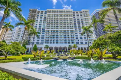 9801 Collins Ave #11M, Bal Harbour: photo 1 of 29
