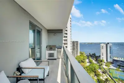 1451 Brickell Ave #1604, Miami: photo 1 of 20