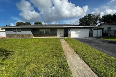 4560 NW 6th Ct, Plantation: photo 1 of 7