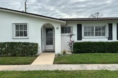 2936 Crosley Dr E #G, West Palm Beach: photo 1 of 16