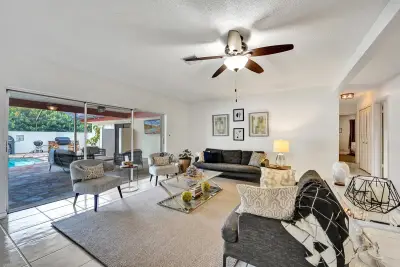 7381 SW 6th Ct, Plantation: photo 1 of 93