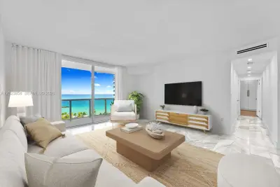 10275 Collins Ave #1035, Bal Harbour: photo 1 of 34