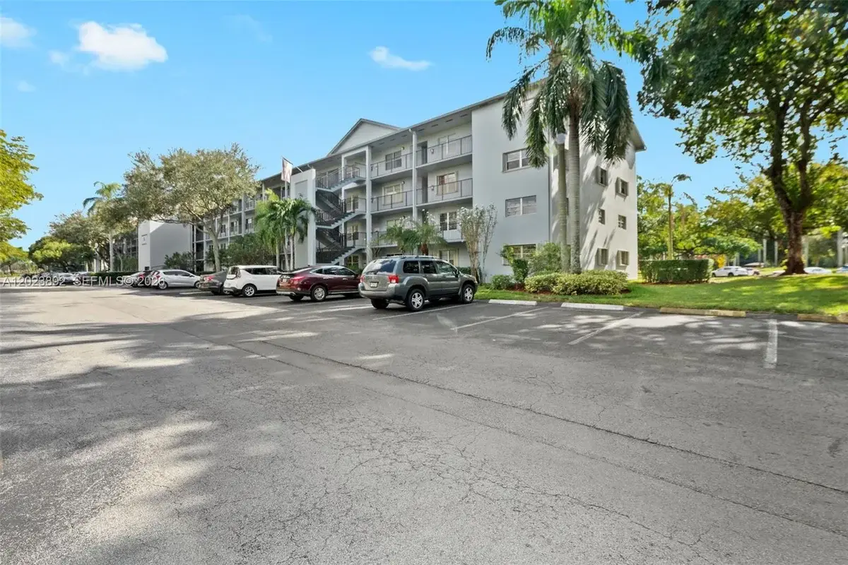 12600 SW 5th Ct #212L, Pembroke Pines: photo 1 of 29