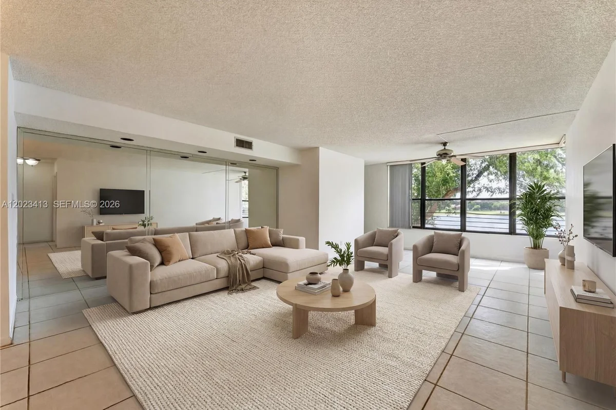 2768 S Carambola Cir S #206, Coconut Creek: photo 1 of 32
