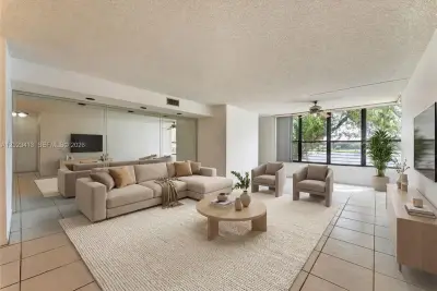 2768 S Carambola Cir S #206, Coconut Creek: photo 1 of 32