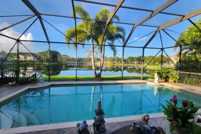 10334 Medicis Pl, Wellington: photo 1 of 72