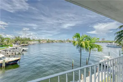2717 Yacht Club Blvd #6e, Fort Lauderdale: photo 1 of 35