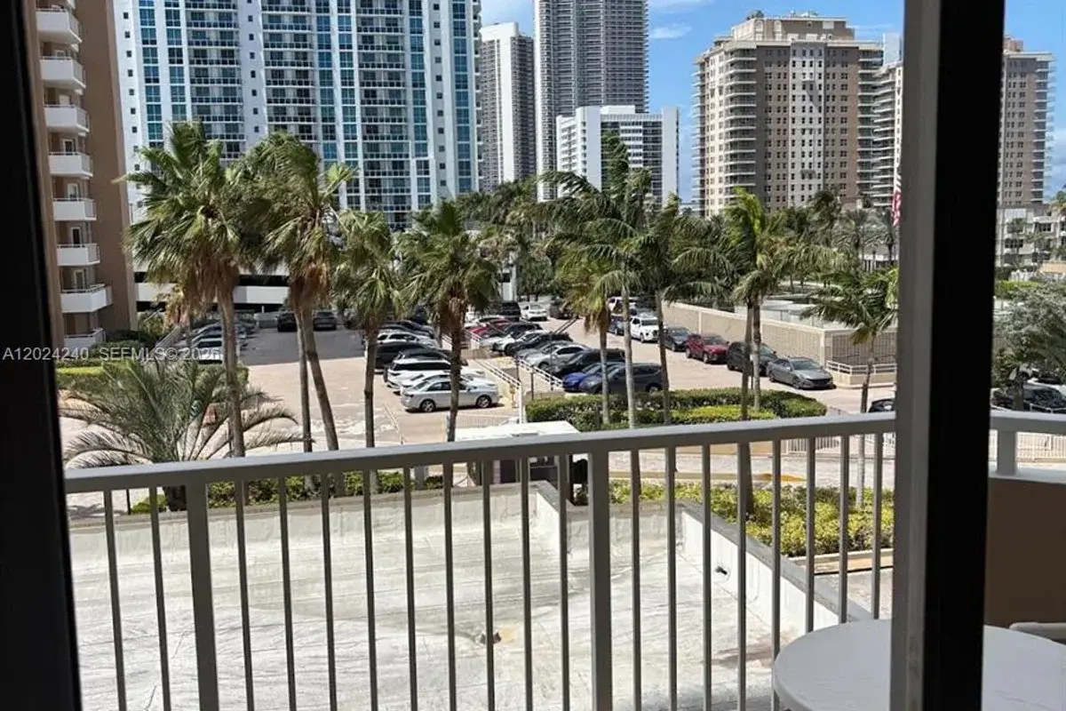 1985 S Ocean Dr #3B, Hallandale Beach: photo 1 of 5