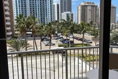 1985 S Ocean Dr #3B, Hallandale Beach: photo 1 of 5