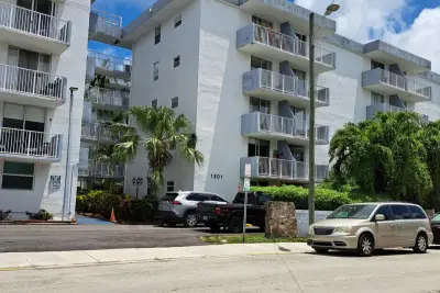 1801 S Treasure Dr, North Bay Village: photo 1 of 20