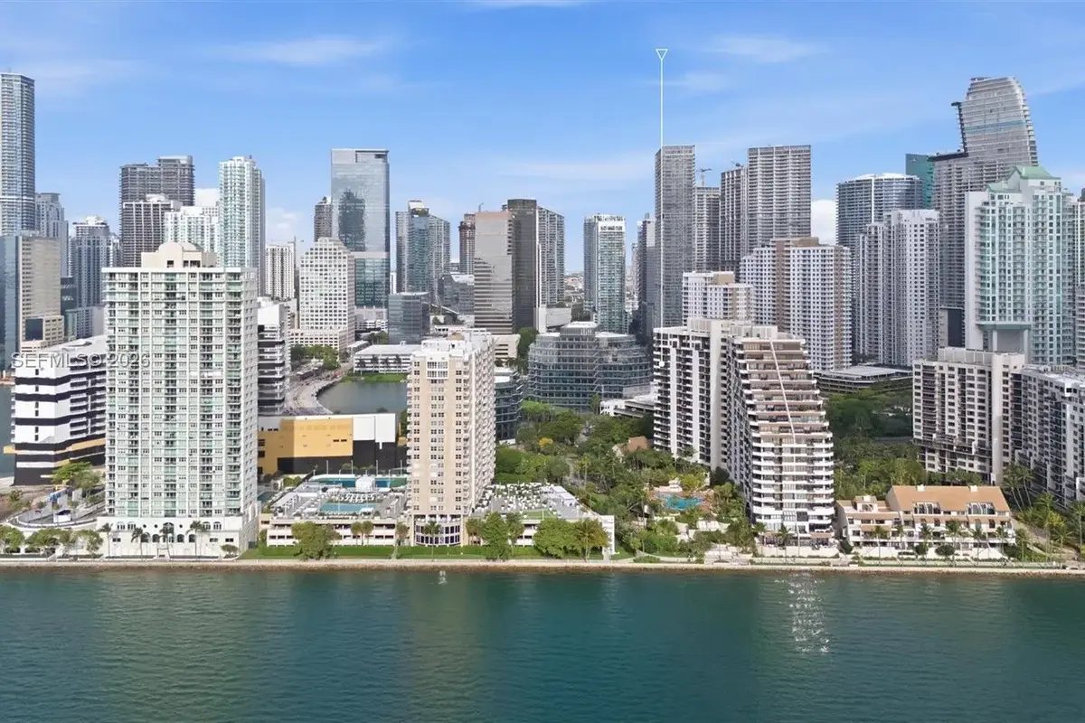 520 Brickell Key Dr #A1615, Miami: photo 1 of 18