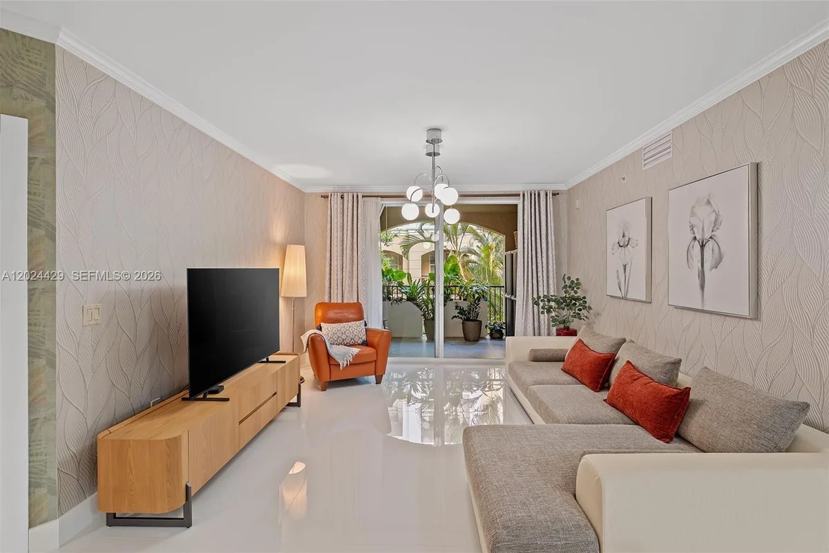 17145 N Bay Rd #4204, Sunny Isles Beach: photo 1 of 54
