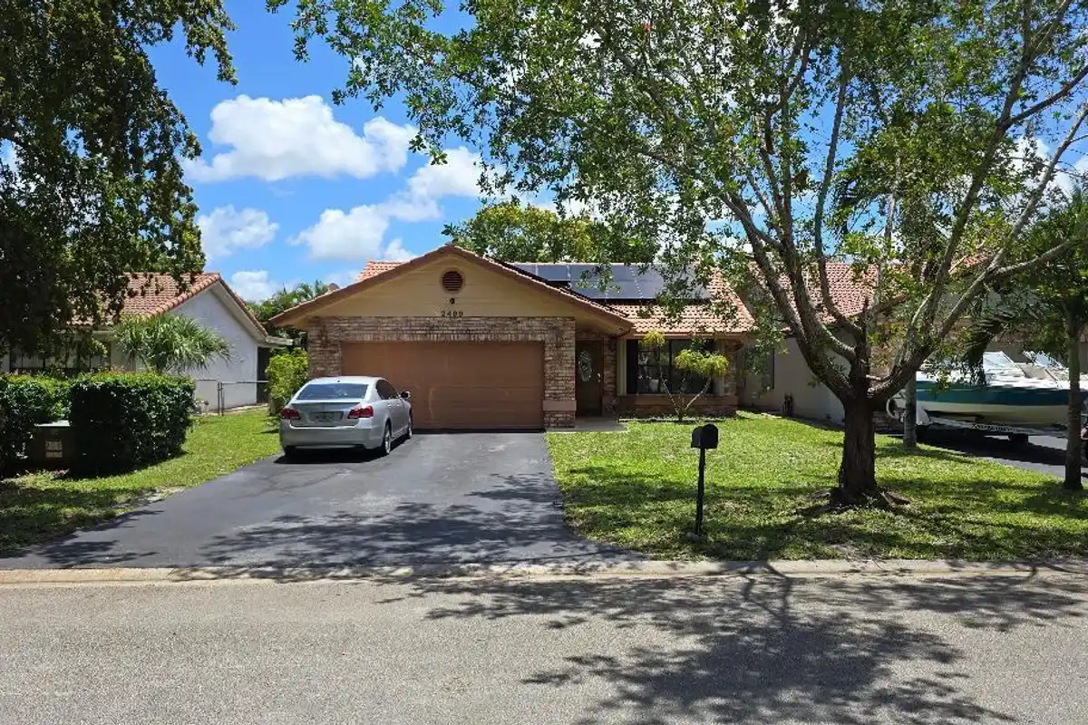 2499 NW 92nd Ave, Coral Springs: photo 1 of 23