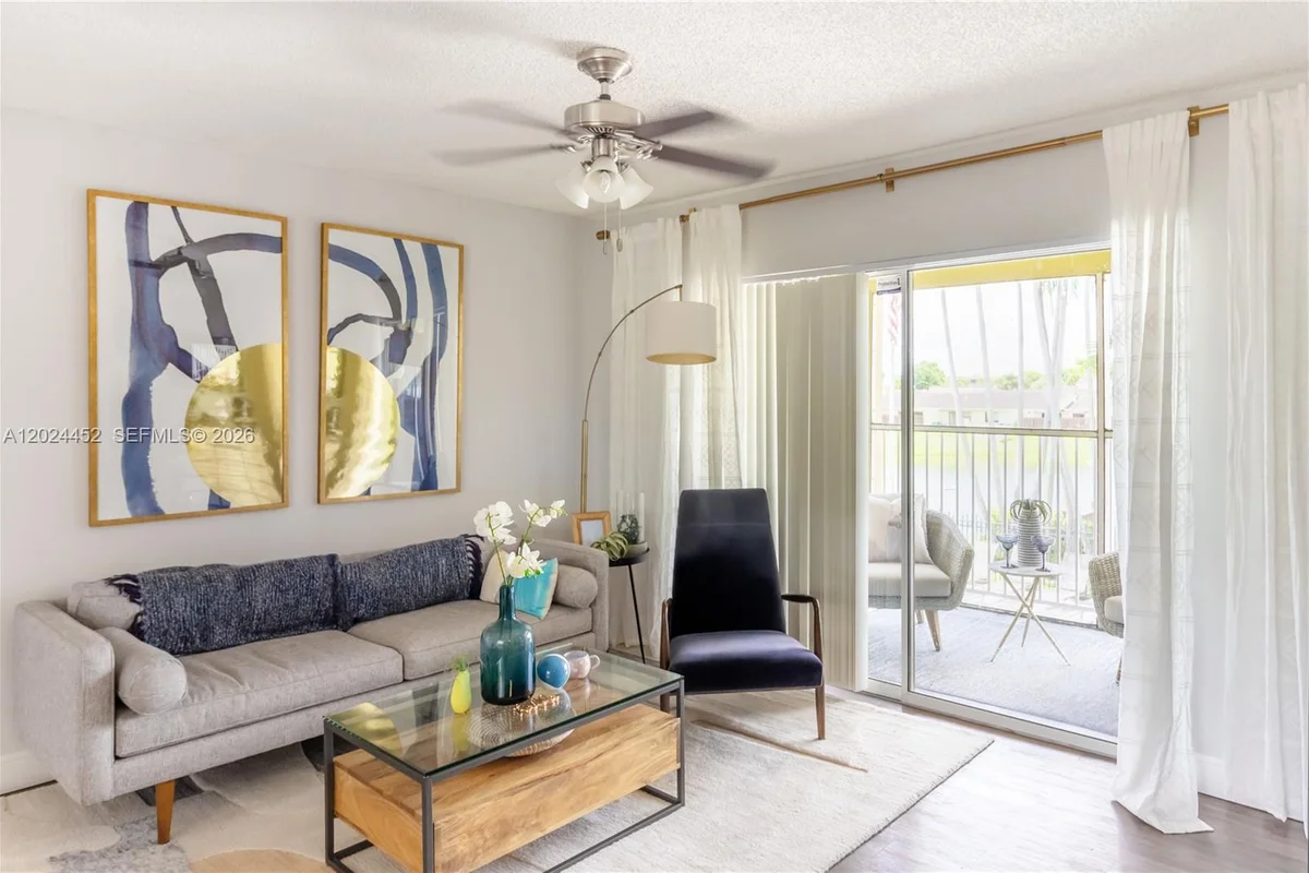 17230 NW 64th Ave, Miami Lakes: photo 1 of 34