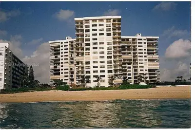 1800 S Ocean Blvd #401, Lauderdale-by-the-Sea: photo 1 of 26