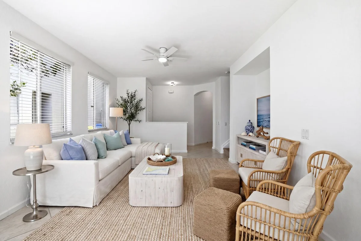 3068 Laurel Ridge Cir, Riviera Beach: photo 1 of 32