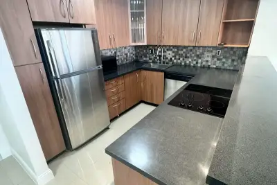 600 Three Islands Blvd #1108, Hallandale Beach: photo 1 of 14
