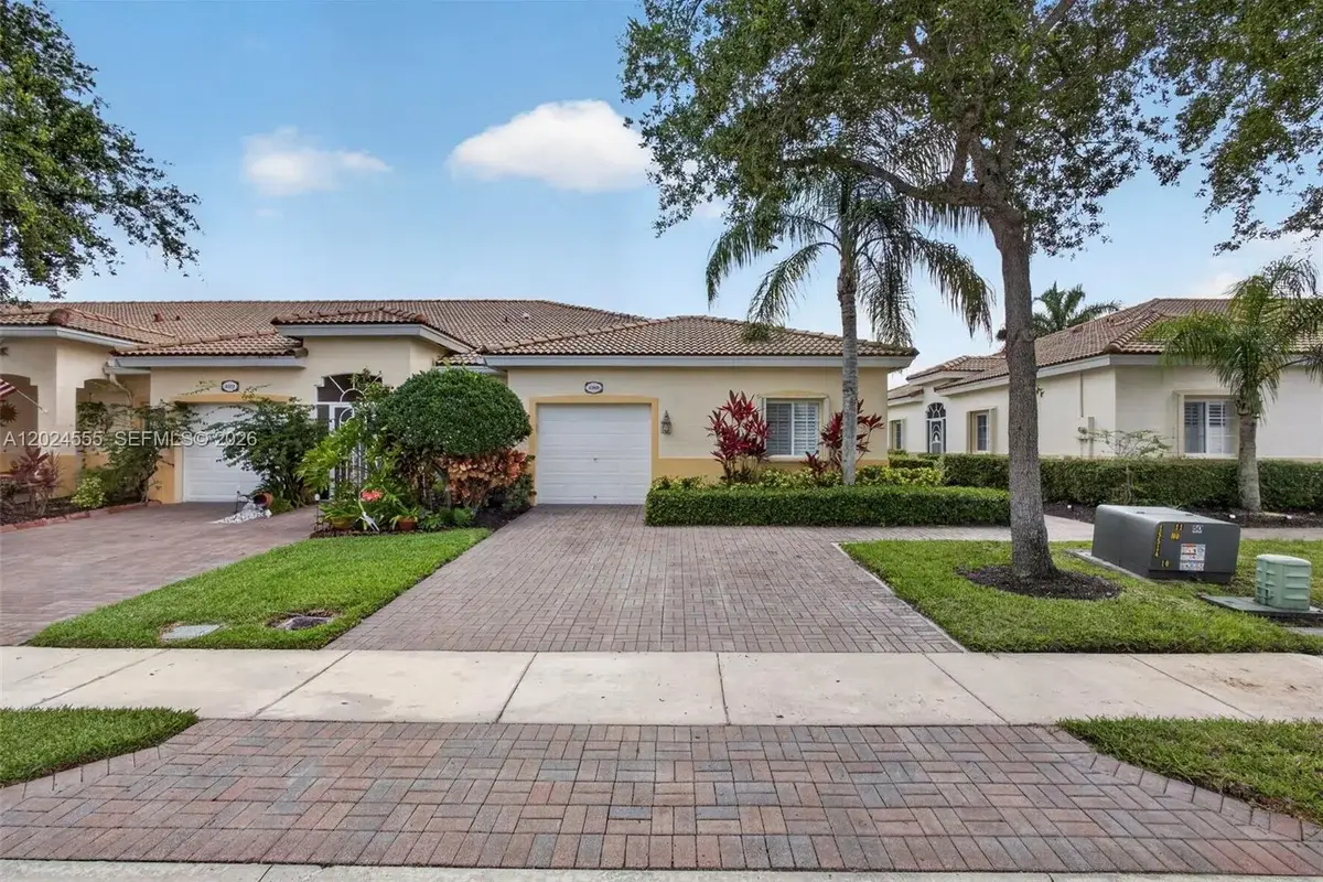 2368 Windjammer Way, West Palm Beach: photo 1 of 49