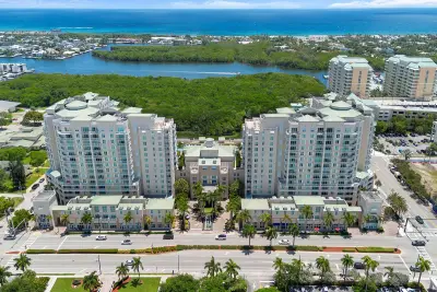 450 N Federal Hwy #905, Boynton Beach: photo 1 of 62