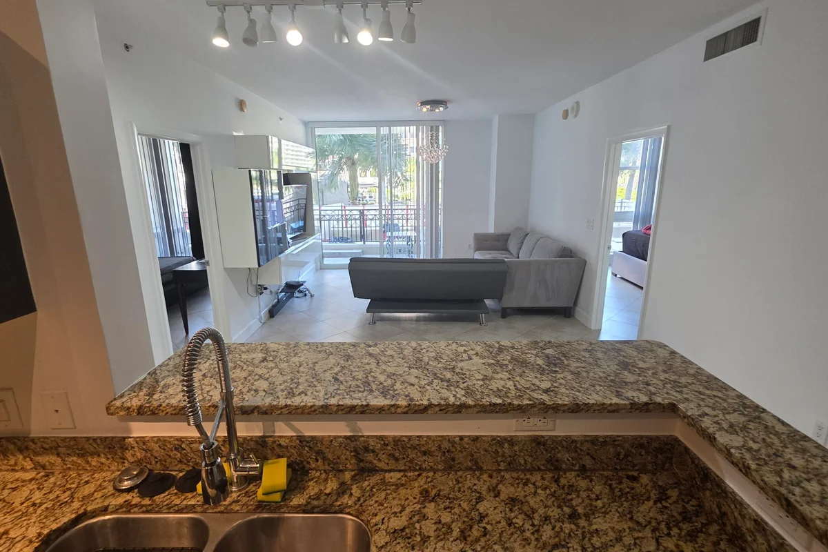 550 Okeechobee Blvd #308, Loxahatchee: photo 1 of 10