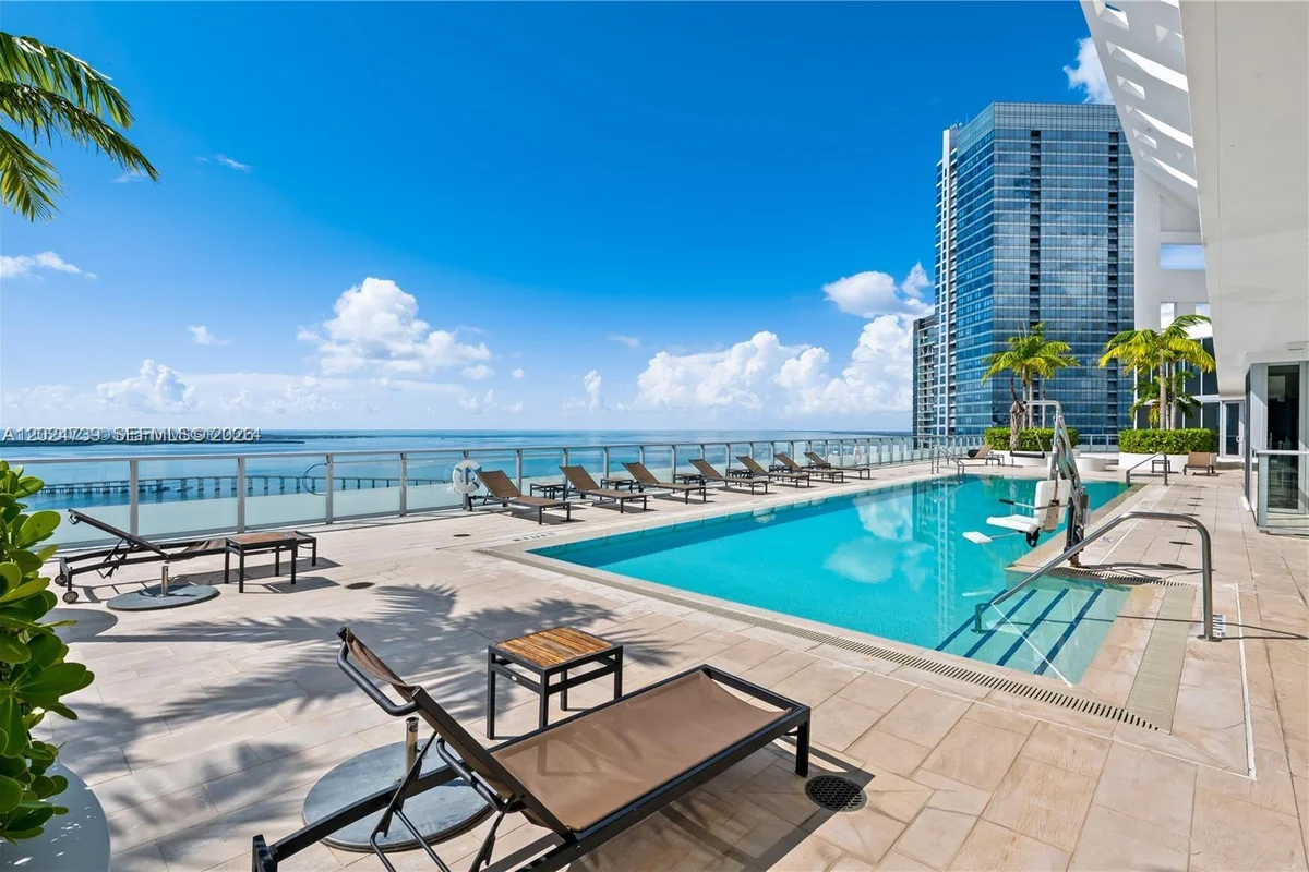 1300 Brickell Bay Dr #1007, Miami: photo 1 of 44