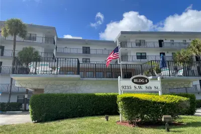 9235 SW 8th St #209, Boca Raton: photo 1 of 27