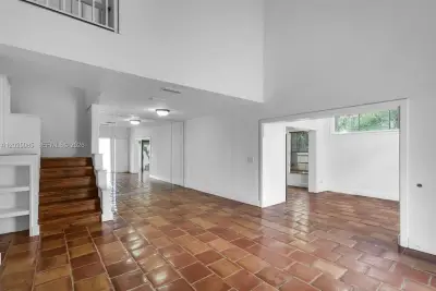 20908 Leeward Ct #231-3, Aventura: photo 1 of 29