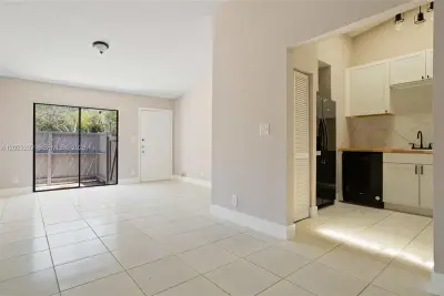 3633 NW 99th Ter #7B, Sunrise: photo 1 of 28