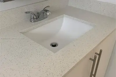 7703 Camino Real #A-405, Miami: photo 1 of 14