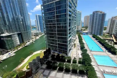 485 Brickell Ave #2311, Miami: photo 1 of 8