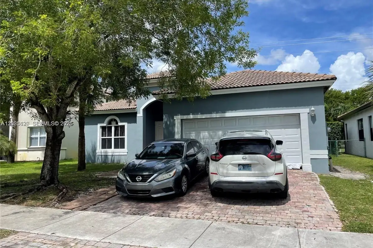 1352 SE 16th Ave, Homestead: photo 1 of 1