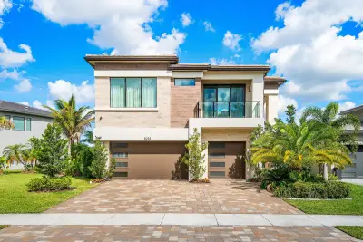 8233 Crystal Downs Ave, Boca Raton: photo 1 of 58
