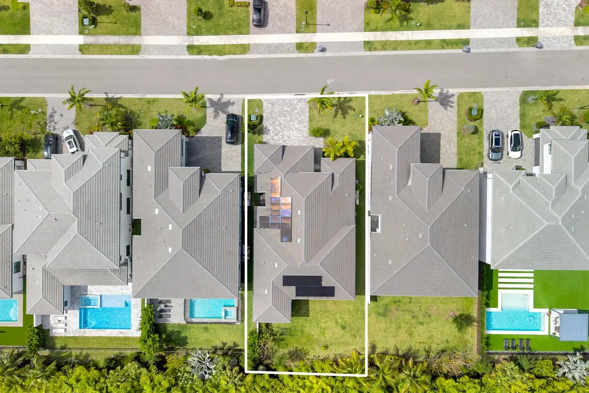 8533 Ganton Dr, Boca Raton: photo 1 of 52