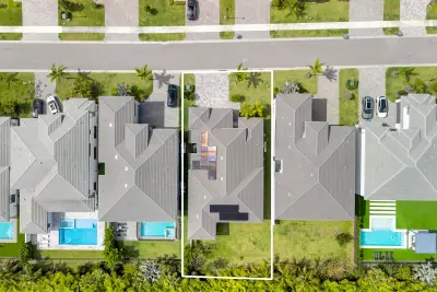 8533 Ganton Dr, Boca Raton: photo 1 of 52