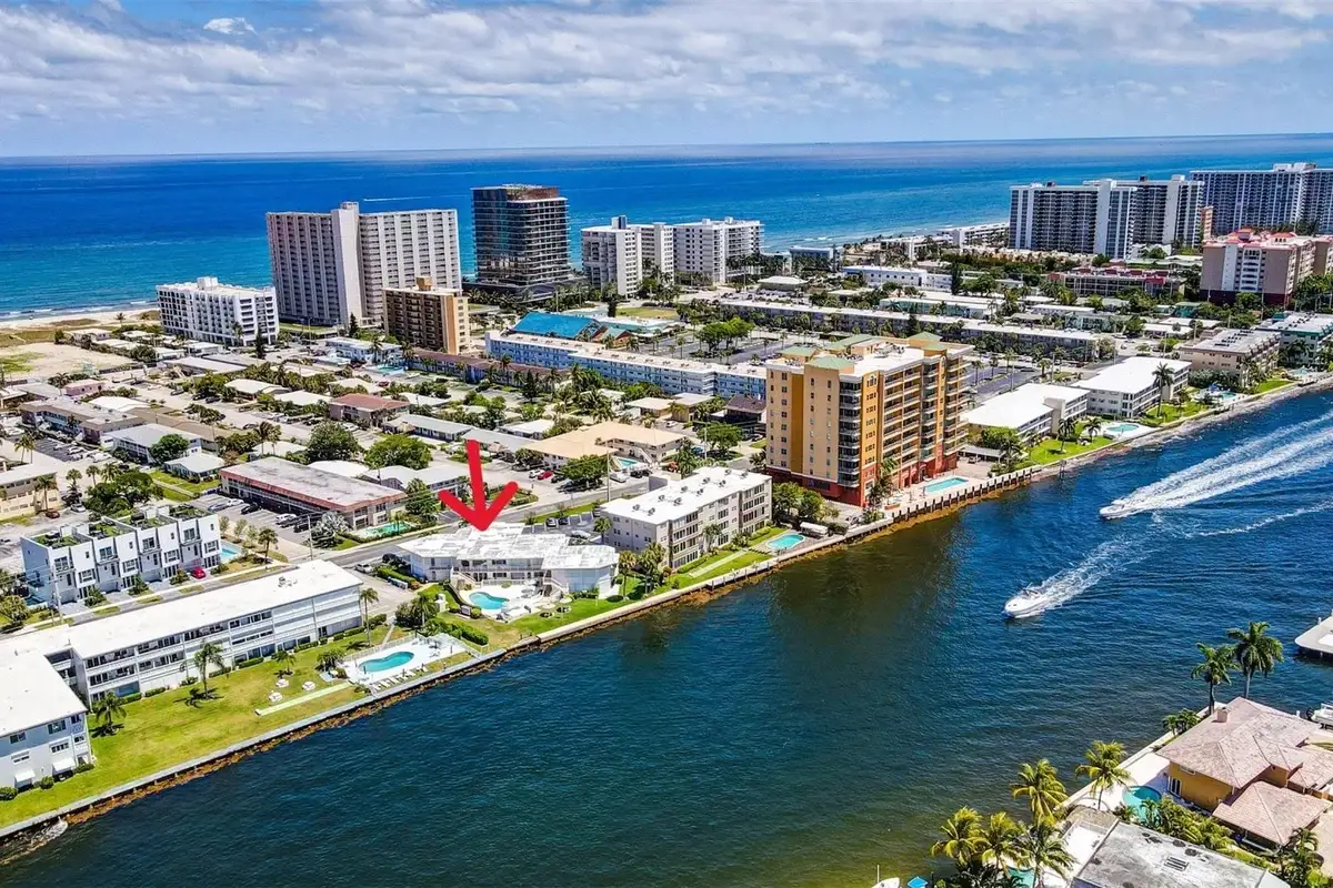 999 N Riverside Dr #11, Pompano Beach: photo 1 of 12