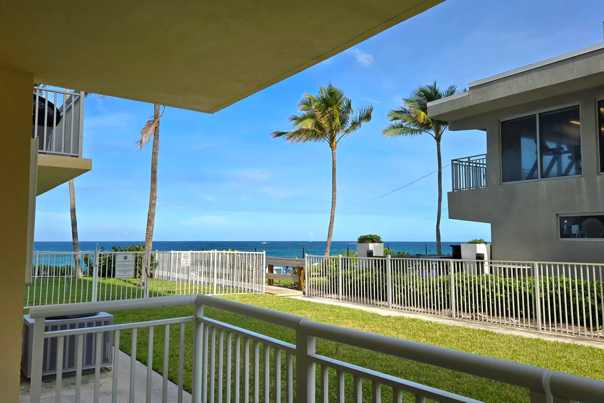 1161 Hillsboro Mile #107, Hillsboro Beach: photo 1 of 53