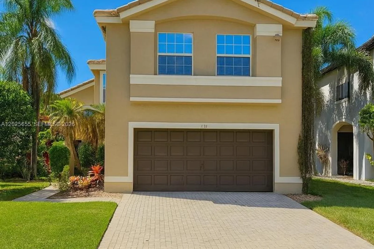 2950 SW 163rd Ave, Miramar: photo 1 of 29