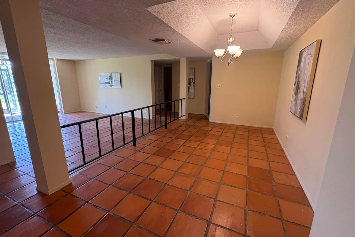 3720 Inverrary Dr #1h, Lauderhill: photo 1 of 24